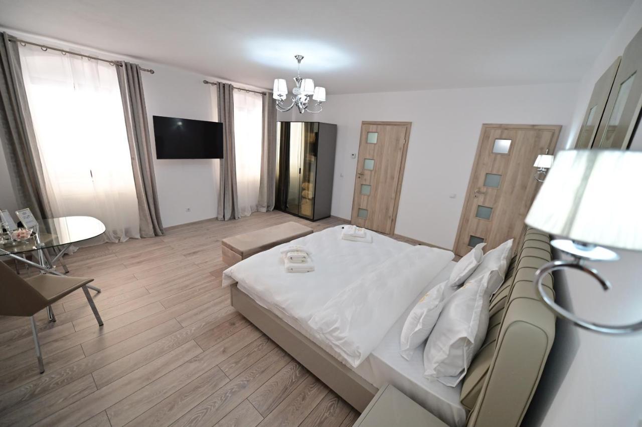 Apartments In The Heart Of Sibiu Eksteriør bilde