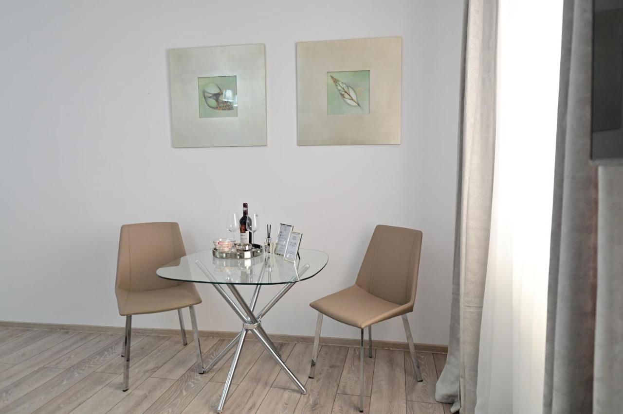 Apartments In The Heart Of Sibiu Eksteriør bilde