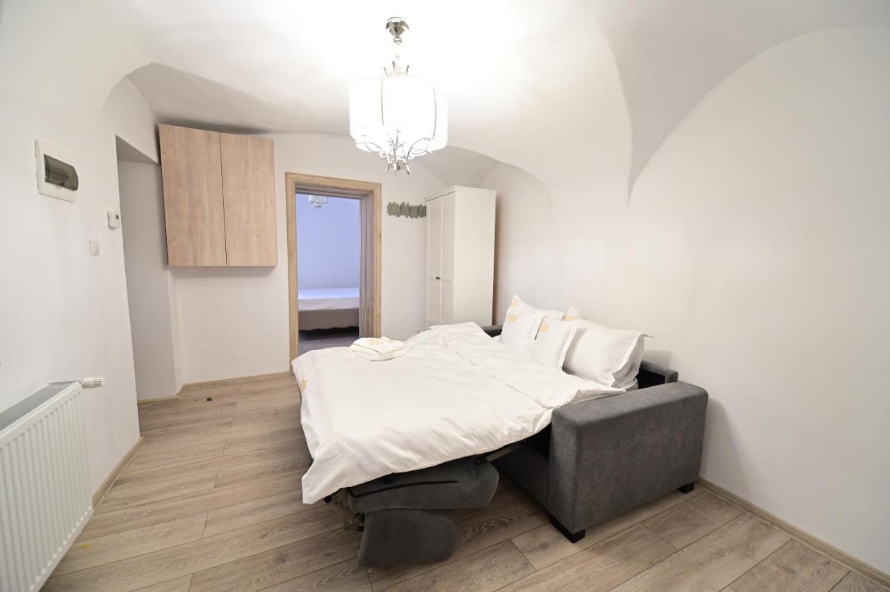 Apartments In The Heart Of Sibiu Eksteriør bilde